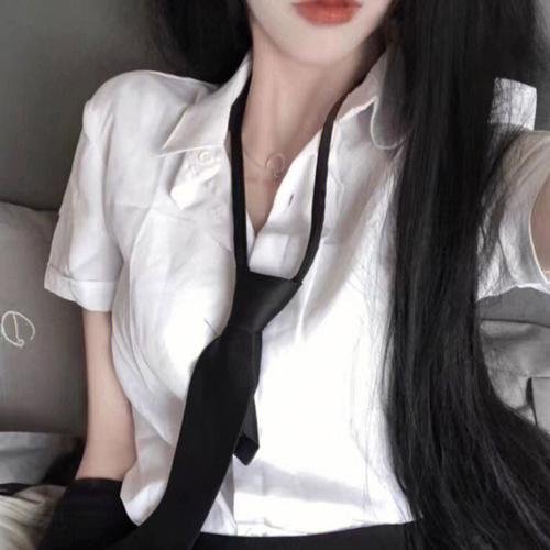 风临樱花开 海报